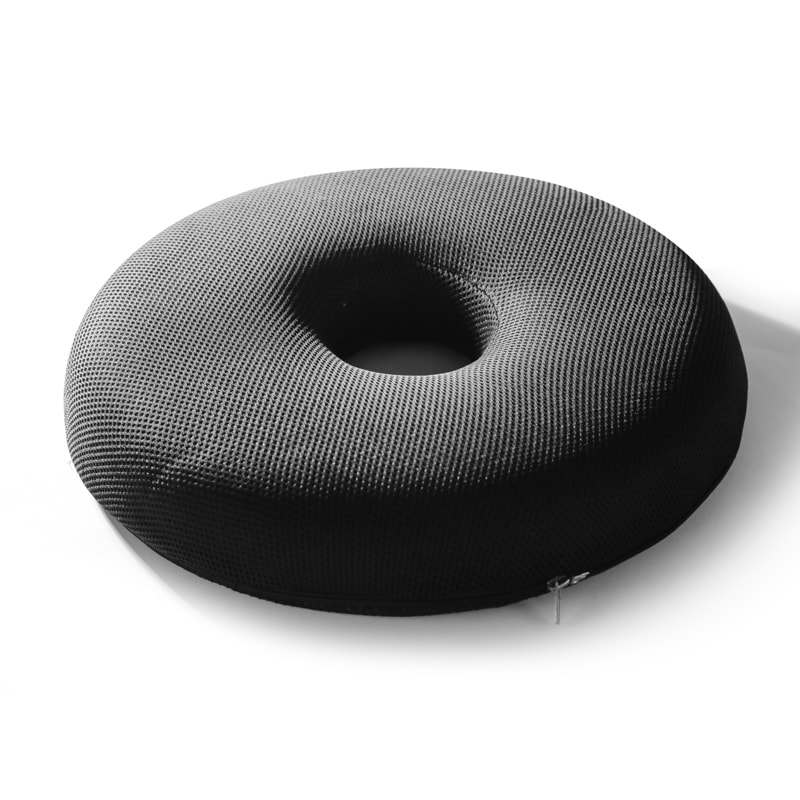 Soft Breathable Memory Foam Seat Cushion With Holes 40-40-8